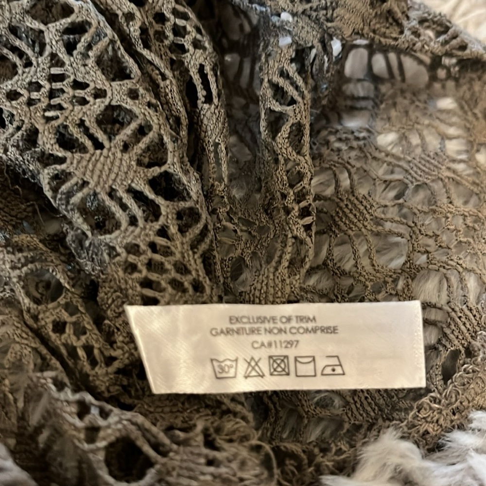 5 Piece Swimsuit and Cover-Up Bundle! - Picture 11 of 15